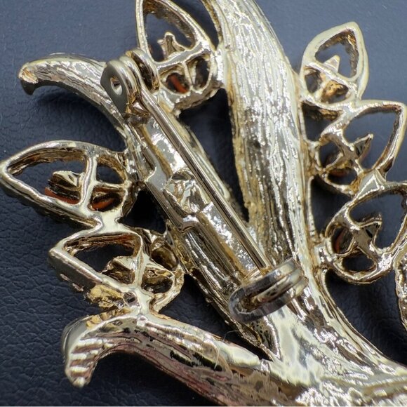 Vintage Gerrys Orange and Gold Tone Floral Brooch - Picture 11 of 11